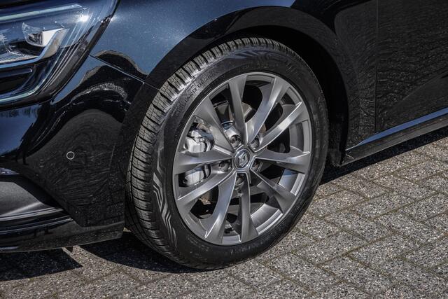 Renault MEGANE Estate 1.2TCe 132Pk Aut. | Signature Exclusiv | Leder | Head-Up display | Achteruitrijcamera | Bose-Soundsyteem | 17''