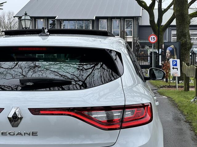 Renault MEGANE 1.3 TCe Bose