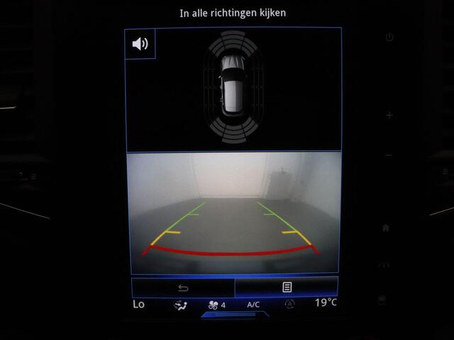 Renault MEGANE 1.3 TCe Bose 140pk BOSE | Camera | Cruise | Parkeersens. v+a | Stoelverw.