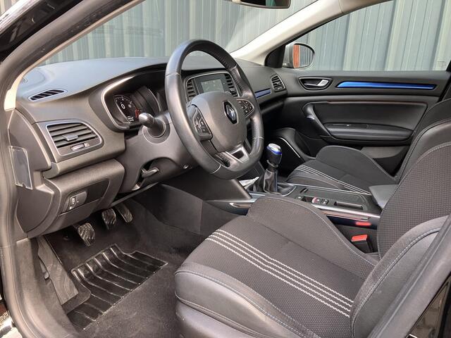 Renault MEGANE Estate 1.3 TCe 140 GT-Line * TREKHAAK *