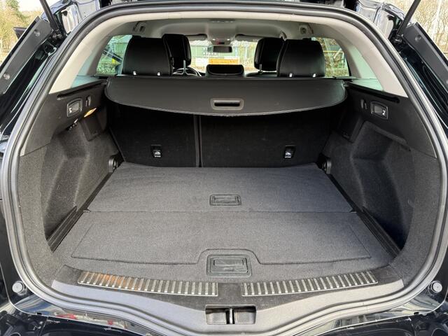 Renault MEGANE Estate 1.3 TCe Bose