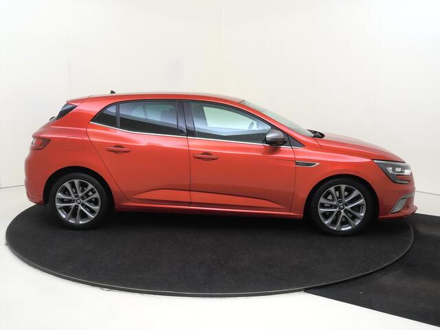 Renault MEGANE 1.6 TCe GT | Automaat | Navigatie | Achteruitrijcamera | Cruise & Climate Control