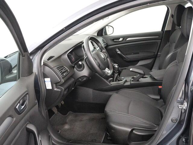 Renault MEGANE 1.3 TCe Business Zen | Trekhaak | Camera | Carplay | Keyless | Navigatie | Full LED | Parkeerhulp | Cruise control | Bluetooth | Climate control