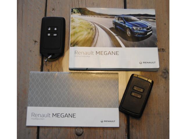 Renault MEGANE Estate 1.2 TCe Bose