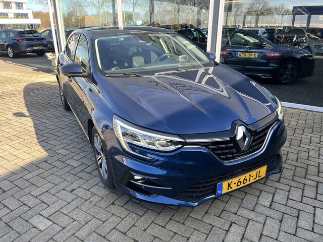 Renault MEGANE 1.3 TCe Intens Camera / Led / Bose / Hud / Carplay / Clima