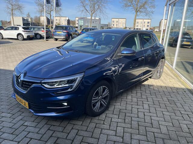 Renault MEGANE 1.3 TCe Intens Camera / Led / Bose / Hud / Carplay / Clima