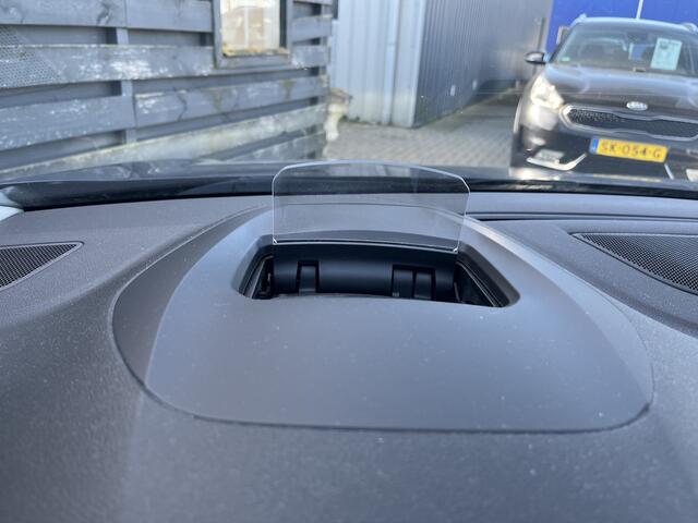 Renault MEGANE 1.3 TCe Intens Camera / Led / Bose / Hud / Carplay / Clima