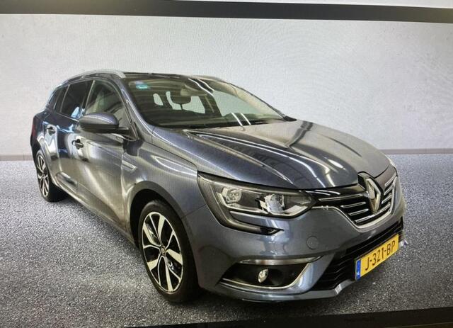 Renault MEGANE Estate 1.3 TCe Bose 140PK TREKHAAK / GROOT.NAVI / KEYLESS / CLIMA / CRU