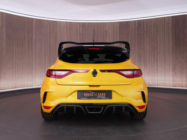 Renault MEGANE RS Trophy 1.8 300pk TCe |carbon spoiler|Recaro kuipstoelen|Bose|HUD|Apple carplay|parkeercamera|cruise control|Brock 19"|