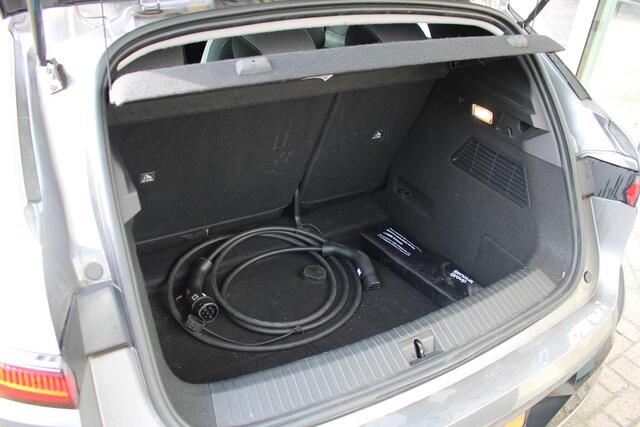 Renault MEGANE E-Tech EV60 Optimum Charge Business Ed. Evolution | Stoel en stuur verwarming | Adaptieve cruise | Dodehoek detectie | Achteruitrijcamera