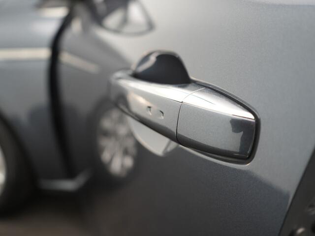 Renault MEGANE TCe 115 Limited - RIJKLAARPRIJS - Cruise Control - Dealeronderhouden