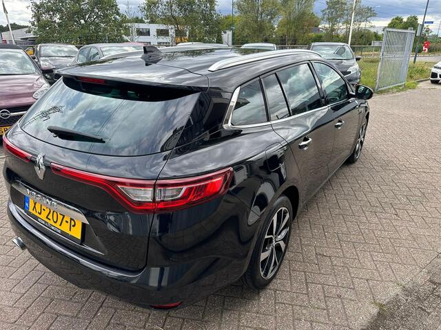 Renault MEGANE Estate 1.3 TCe Bose