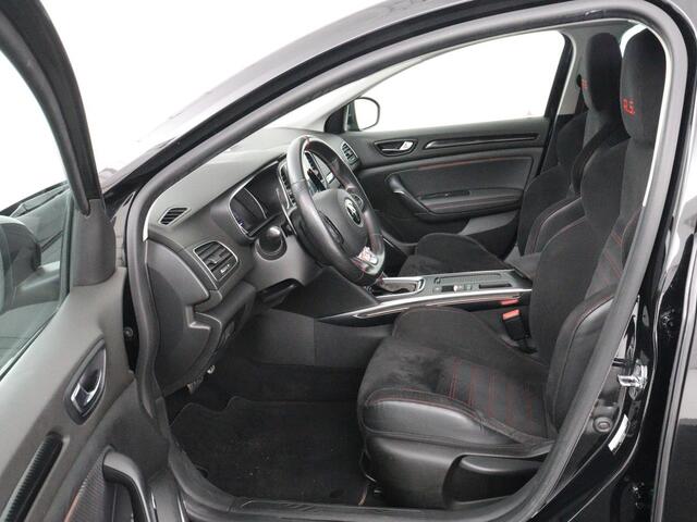 Renault MEGANE 1.8 TCe 280 RS | Panoramadak | Head-Up | Stoelverwarming | Alcantara | Carplay | Camera | Sportstoelen | Navigatie | 19'' | Bose Sound | Keyless | Full LED | Dodehoek detectie | Maxton