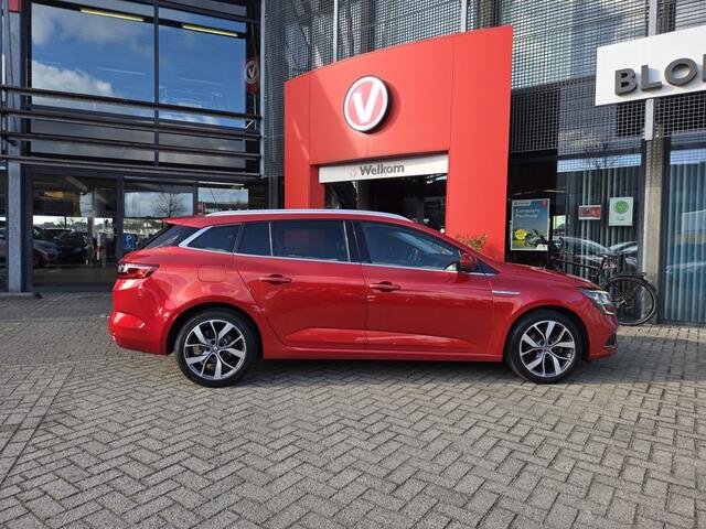 Renault MEGANE Estate 132pk TCe Bose | Navi | Camera | Trekhaak | 1700kg trekgewicht