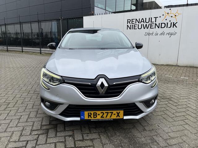 Renault MEGANE 1.2 TCe Limited / NAVIGATIE / LICHTMETALEN VELGEN / PARKEERSENSOREN