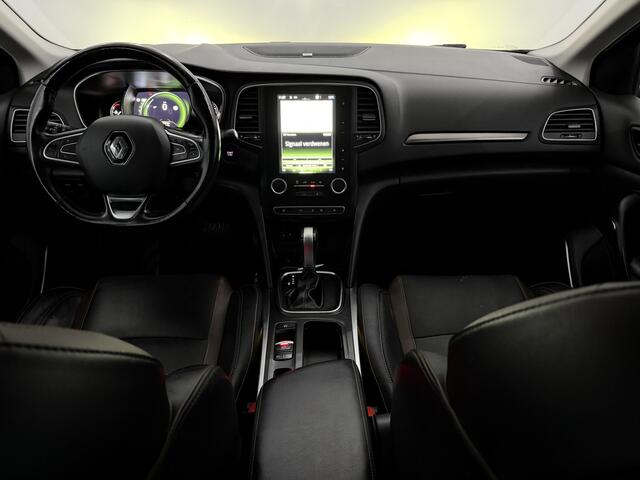 Renault MEGANE Estate 1.2 TCe Série Signature Exclusiv Leder, Camera, Navi, Bose geluidsysteem, Keyless start, Cruise control, Lichtmetalen velgen, Stoelverwarming