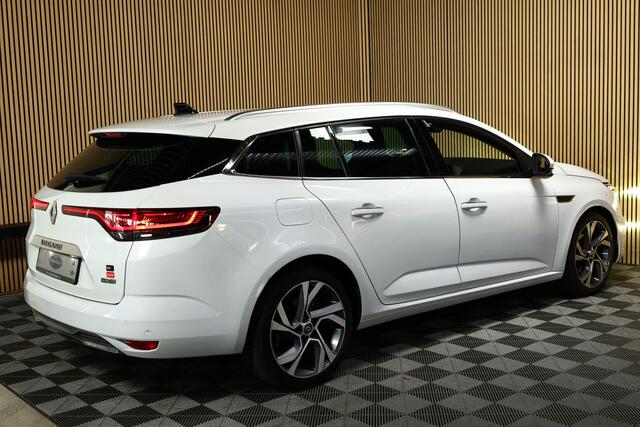 Renault MEGANE Estate 1.6 E-Tech Plug-In Hybrid 160 R.S. Line KEYLESS BOSE PDC CAMERA "21