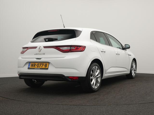 Renault MEGANE TCe 130 Zen - RIJKLAARPRIJS - All Seasonbanden - 17 inch velgen - Cruise Control