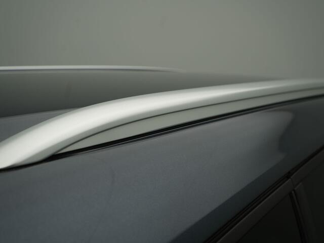 Renault MEGANE Estate TCe 140 Techno - RIJKLAARPRIJS - All Seasonbanden - Achteruitrijcamera - Cruise Control - Dealeronderhouden