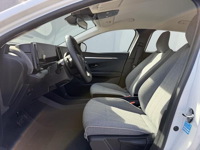 Renault MEGANE E-Tech EV40 Boost Charge Equilibre Automaat / Dealer Onderhouden / Achteruitrijcamera / Navigatie Apple Carplay Android / 18" LM met All season banden / DAB /