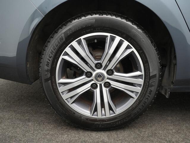 Renault MEGANE Estate TCe 140 Intens - RIJKLAARPRIJS - Trekhaak - All Seasonbanden - Achteruitrijcamrera - Cruise Control - Head-Up Display - Dealeronderhouden