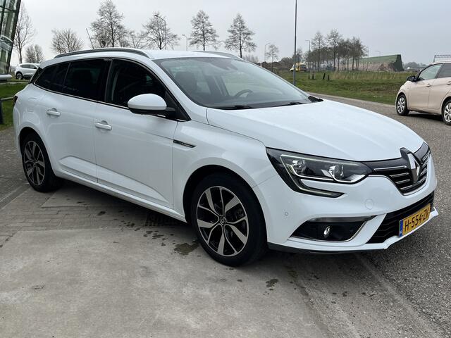 Renault MEGANE Estate 1.3 TCe Bose / Camera / PDC V+A / Climate / Keyless / 17'' LMV /