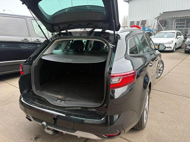 Renault MEGANE Estate 1.2 TCe GT-Line Camera, Trekhaak, Bose, Pano