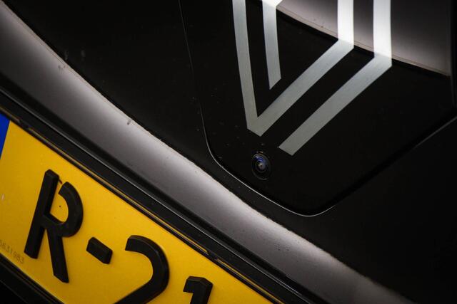 Renault MEGANE E-Tech EV60 Optimum Charge Iconic SOH 96% | ADVANCED VISION & ADVANCED DRIVING ASSIST | STUURVERWARMING | 360 CAMERA