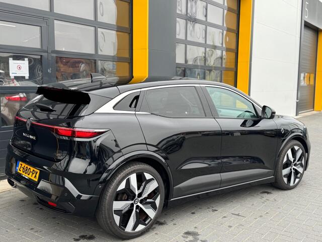 Renault MEGANE EV60 Techno 220 pk Pack Winter Harman Kardon