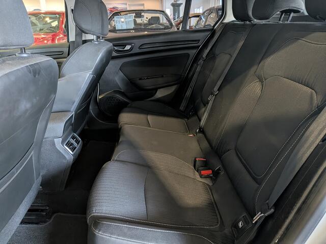 Renault MEGANE Estate 1.2 TCe Zen Airco, Cruise Control, Trekhaak, Stuurbekrachtiging