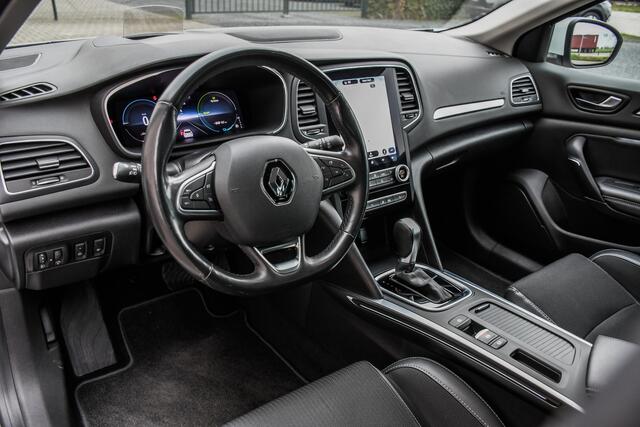 Renault MEGANE Estate 1.6 E-Tech Plug-In Hybrid 160 R.S. Line
