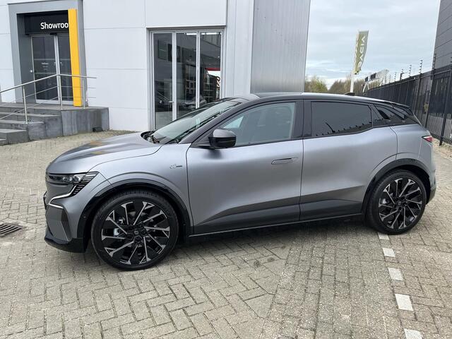 Renault MEGANE E-Tech comfort range esprit alpine 60 kWh / Pack Driving & Sound / Two Tone Mat grijs Zwart Dak / Esprit Alpine