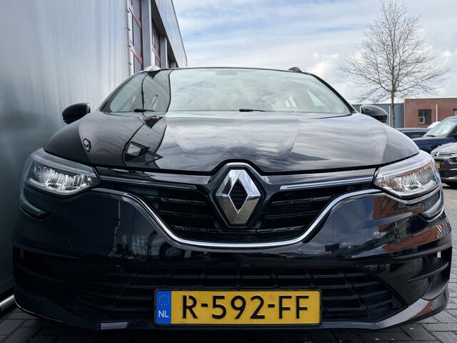Renault MEGANE Estate BWJ 2022 1.6 160 PK E-Tech Plug-In Hybrid 160 Zen NIEUW BINNEN !!