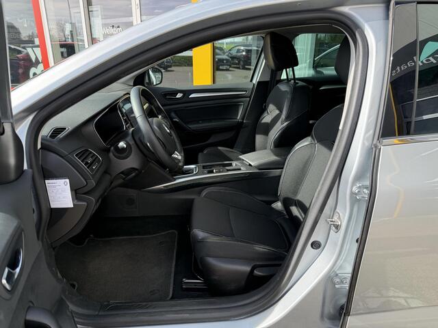 Renault MEGANE Estate 1.3 TCe 140 Techno | Trekhaak | NAP | Navigatie | Achteruitrijcamera | DAB | Key-less | Climate Control | LED | Dodehoek detectie |