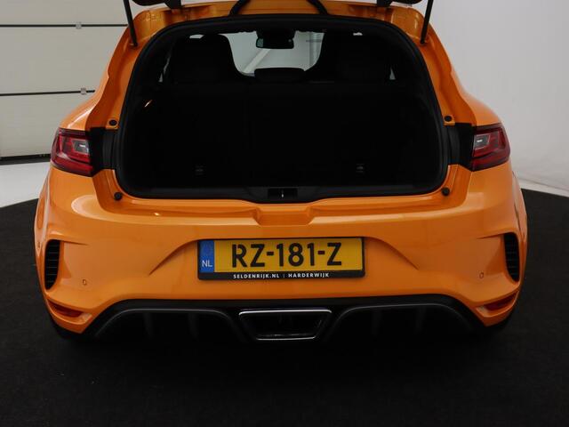 Renault MEGANE 1.8 TCe 280 RS | Origineel NL | Head-Up | Carplay | Camera | Keyless | Full LED | Sportstoelen | Park Assist | Dodehoek detectie | Navigatie | Bose Sound | Cruise control | Bluetooth | Climate control