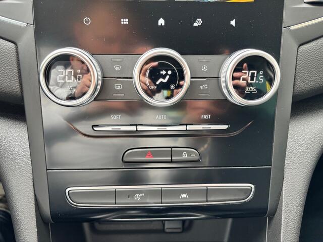 Renault MEGANE 1.3 TC 140 pk EDC Automaat Intens Camera Trekhaak