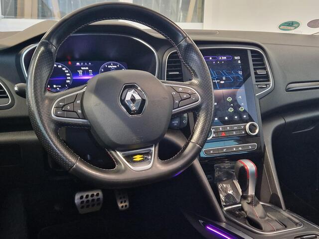 Renault MEGANE Estate 1.3 TCe R.S. Line TREKHAAK | BOSE AUDIO | DEALER ONDERHOUDEN | KUIPSTOELEN | SCHUIF/KANTELDAK | NAVIGATIE | ACHTERUITRIJCAMERA |