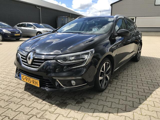 Renault MEGANE Estate 1.3 TCe Bose