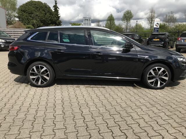 Renault MEGANE Estate 1.3 TCe Bose
