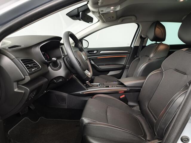 Renault MEGANE Estate 1.3 TCe 140 Techno | Trekhaak | All-season banden | 1.700 kg trekgewicht | Volledig dealer onderhouden