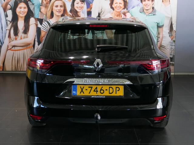 Renault MEGANE Estate 1.3 TCe 140 Techno - Trekhaak - Dodehoek - Parkeerassistent - Uitparkeerwaarschuwing - Allseasons