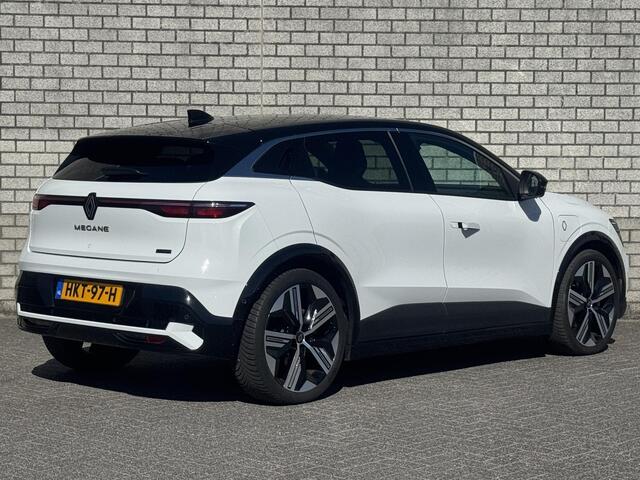 Renault MEGANE E-Tech Comfort Range 220 Iconic 60 kWh | Apple CarPlay / Android Auto | 360° Camera | Stoel + Stuurverwarming | Leder |