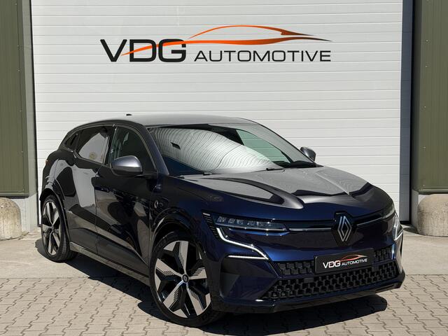 Renault MEGANE E-Tech EV60 220PK Optimum Charge Techno / Warmtepomp / SOH 93% / Navigatie / Carplay / Stoel + Stuurverwarming / Cruise Controle / Parkeer Camera
