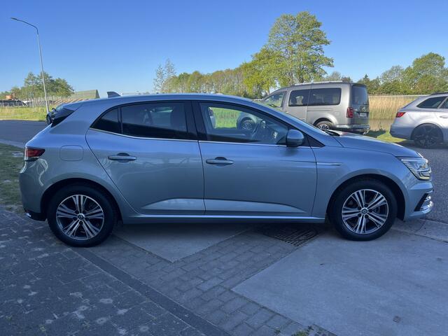 Renault MEGANE 1.6 E-Tech Plug-In Hybrid 160PK Business Edition One / Keyless / PDC V+A / Climate / LMV /