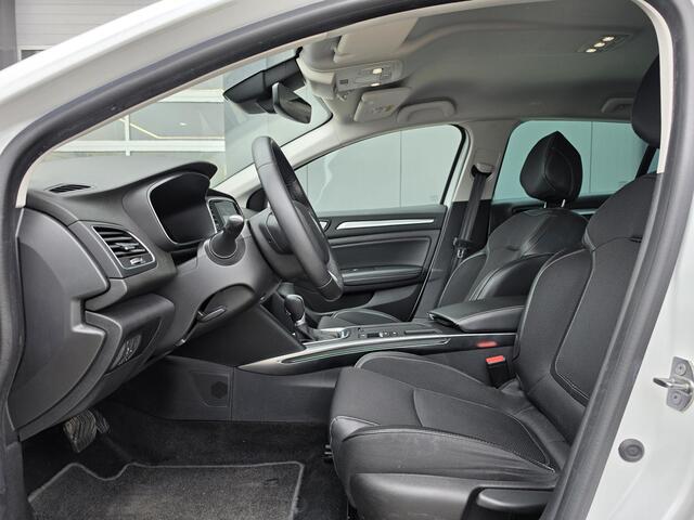 Renault MEGANE Estate 1.3 TCe 140 Techno | Trekhaak | Navigatie | Achteruitrijcamera |