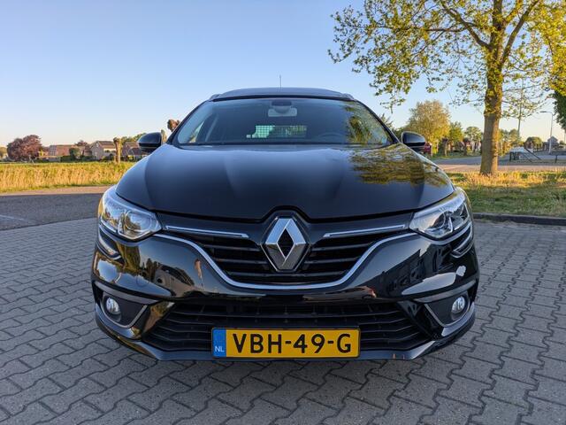 Renault MEGANE 1.3 TCE LIMITED I Bedrijfswagen I Dealeronderhouden I Vol opties I Trekhaak 1700 kg