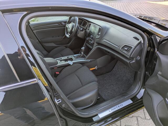 Renault MEGANE 1.3 TCE LIMITED I Bedrijfswagen I Dealeronderhouden I Vol opties I Trekhaak 1700 kg