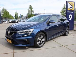 renault-megane-estate-1.5-blue-dci-