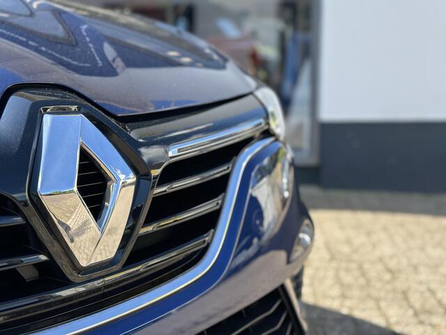 Renault MEGANE IV TCe 140 EDC Limited | All seasonbanden | Parkeersensoren achter | Navigatiesysteem | Automaat | Goed onderhouden |