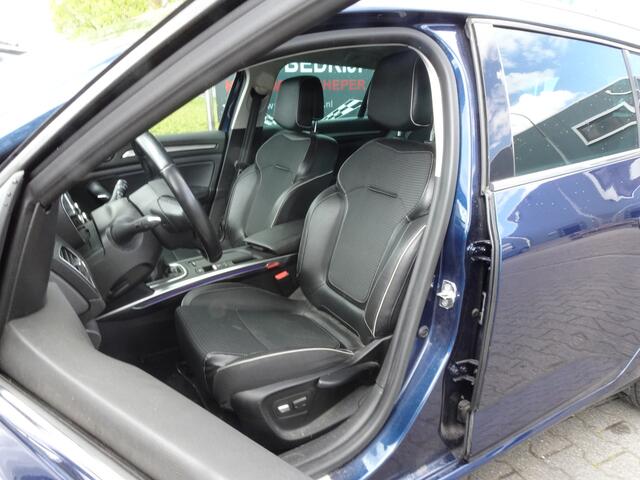 Renault MEGANE Estate 1.2 TCe Bose